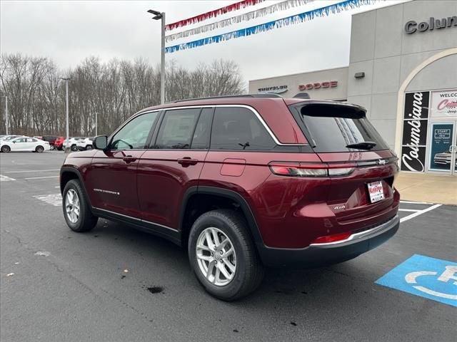 2025 Jeep Grand Cherokee GRAND CHEROKEE LAREDO X 4X4