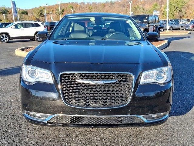 2016 Chrysler 300 Limited