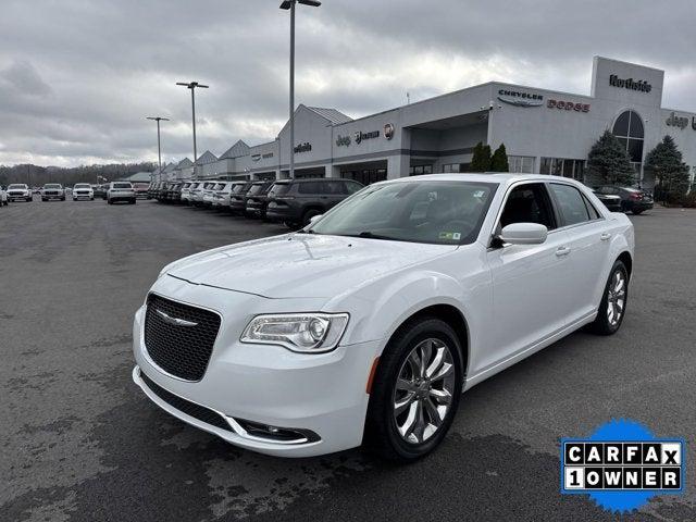 2017 Chrysler 300 Limited AWD