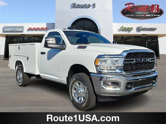 2023 RAM 2500 Tradesman Regular Cab 4x4 8 Box