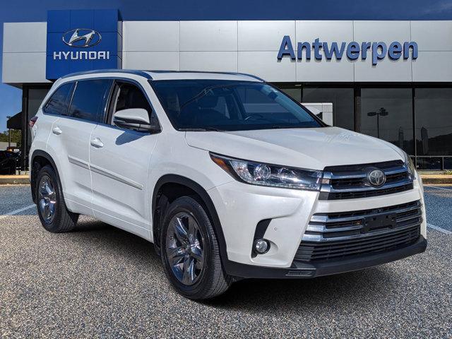 2017 Toyota Highlander