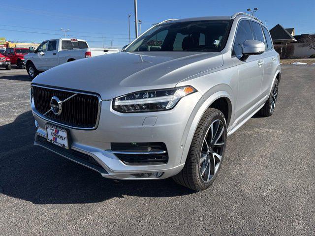 2019 Volvo XC90 T6 Momentum