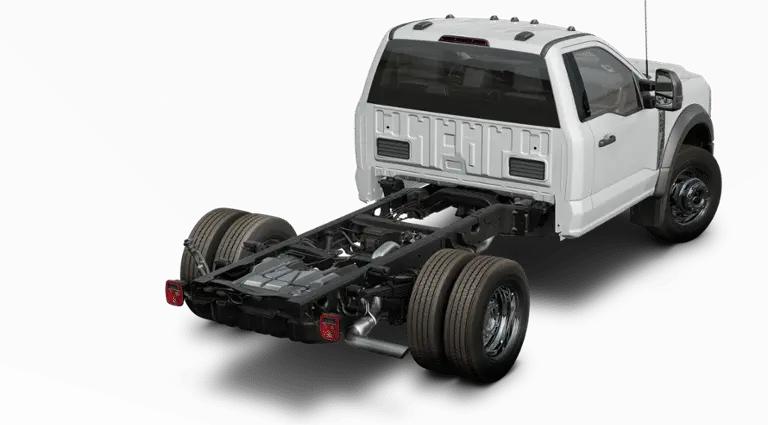 2024 Ford 600 XLT