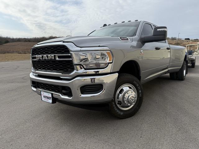 2024 RAM Ram 3500 RAM 3500 TRADESMAN CREW CAB 4X4 8 BOX