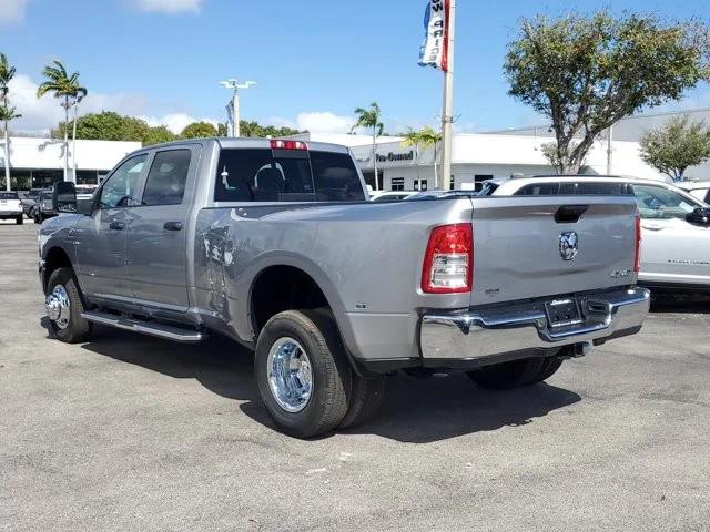 2024 RAM Ram 3500 RAM 3500 TRADESMAN CREW CAB 4X4 8 BOX