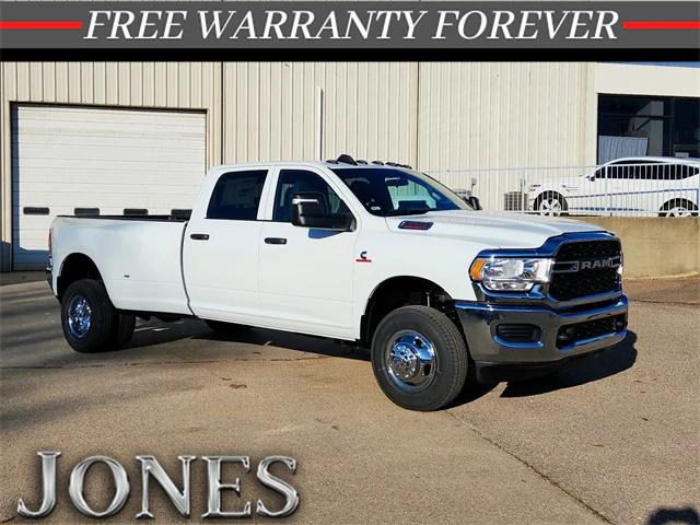 2024 RAM Ram 3500 RAM 3500 TRADESMAN CREW CAB 4X4 8 BOX