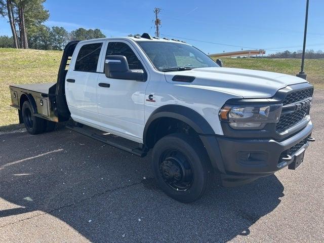 2024 RAM Ram 5500 Chassis Cab RAM 5500 TRADESMAN CHASSIS CREW CAB 4X4 60 CA