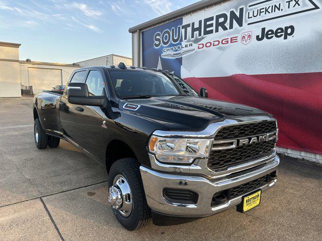 2024 RAM Ram 3500 RAM 3500 TRADESMAN CREW CAB 4X4 8 BOX