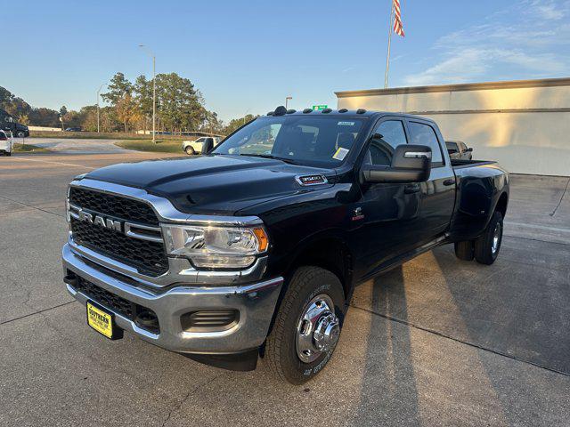 2024 RAM Ram 3500 RAM 3500 TRADESMAN CREW CAB 4X4 8 BOX