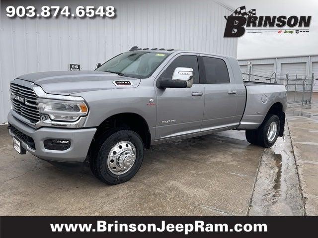 2024 RAM Ram 3500 RAM 3500 LARAMIE MEGA CAB 4X4 64 BOX