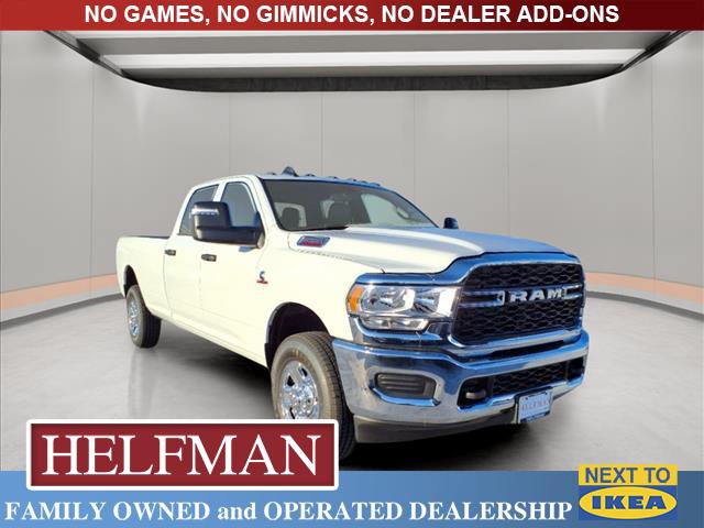 2024 RAM Ram 3500 RAM 3500 TRADESMAN CREW CAB 4X4 8 BOX