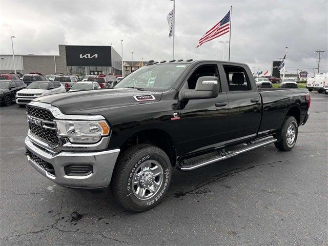 2024 RAM Ram 3500 RAM 3500 TRADESMAN CREW CAB 4X4 8 BOX 2024 RAM Ram 3500 RAM 3500 TRADESMAN CREW CAB 4X4 8 BOX