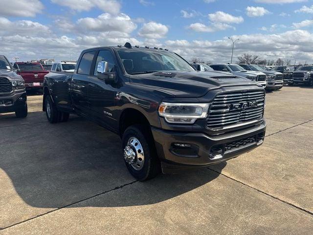 2024 RAM Ram 3500 RAM 3500 LARAMIE CREW CAB 4X4 8 BOX