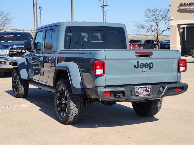 2025 Jeep Gladiator GLADIATOR NIGHTHAWK 4X4