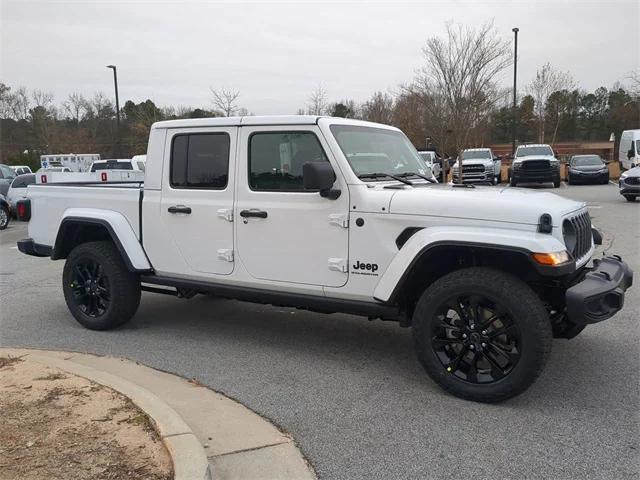 2025 Jeep Gladiator GLADIATOR NIGHTHAWK 4X4