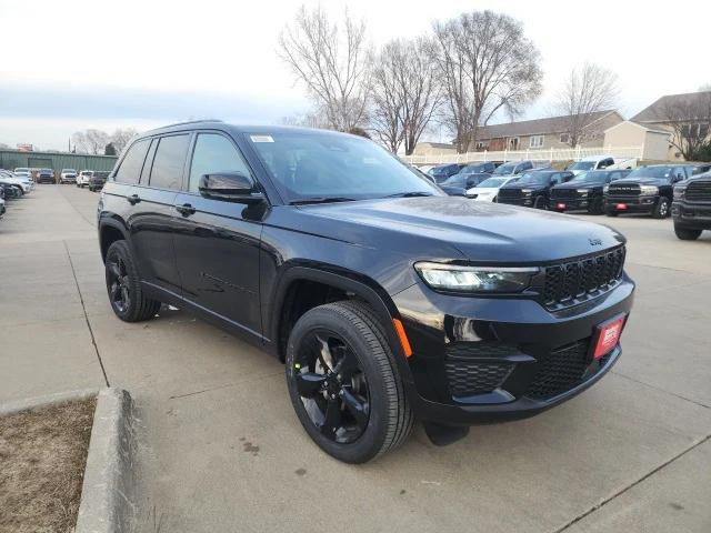 2025 Jeep Grand Cherokee GRAND CHEROKEE ALTITUDE X 4X4