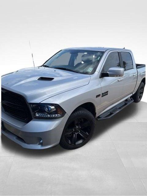 2017 RAM 1500 Night Crew Cab 4x2 57 Box