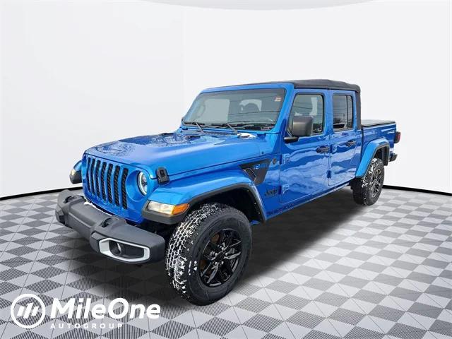 2022 Jeep Gladiator Sport S 4x4