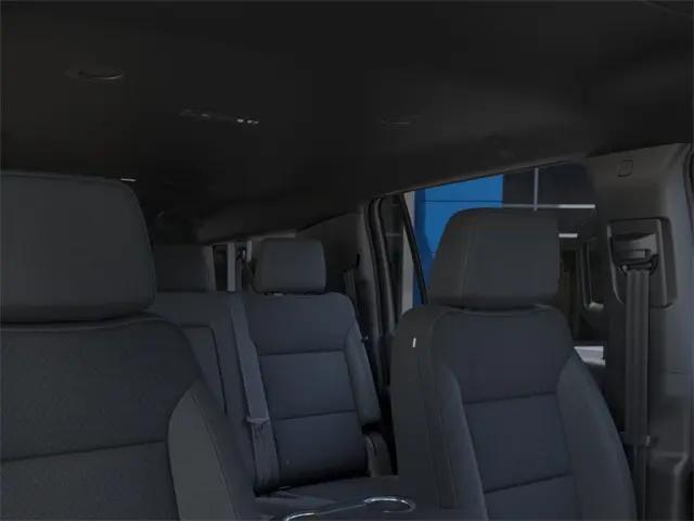 2025 Chevrolet Suburban 4WD LS