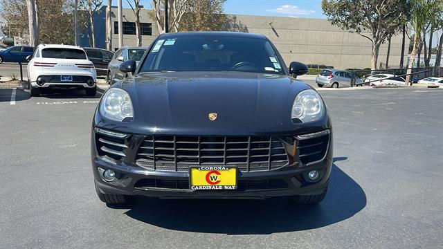 2017 Porsche Macan AWD 3