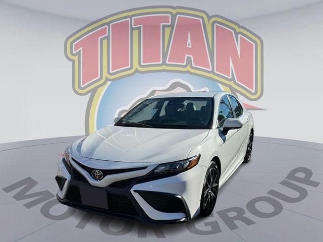 2022 Toyota Camry SE AWD [10]
