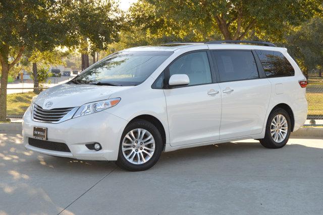 2017 Toyota Sienna