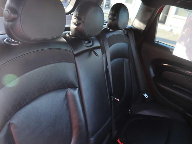 2016 MINI Cooper Clubman Cooper