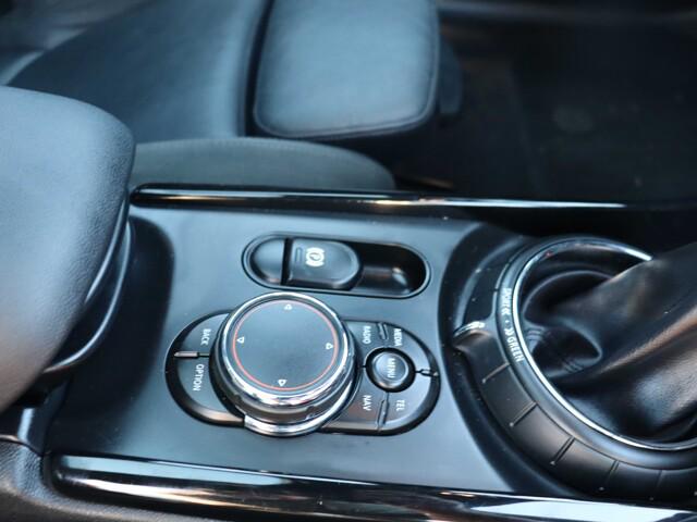 2016 MINI Cooper Clubman Cooper