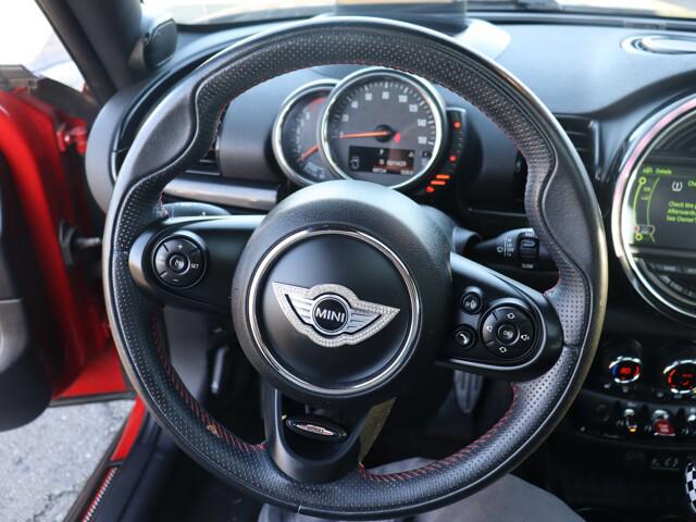 2016 MINI Cooper Clubman Cooper