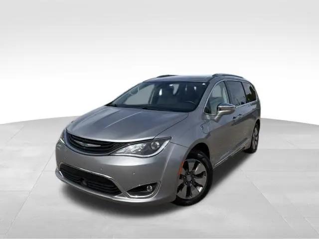 2018 Chrysler Pacifica Hybrid Limited for sale in Livonia, MI