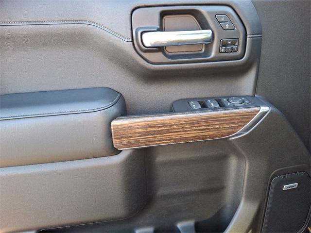 2020 Chevrolet Silverado 1500 4WD Crew Cab Short Bed High Country