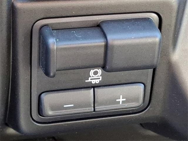 2020 Chevrolet Silverado 1500 4WD Crew Cab Short Bed High Country