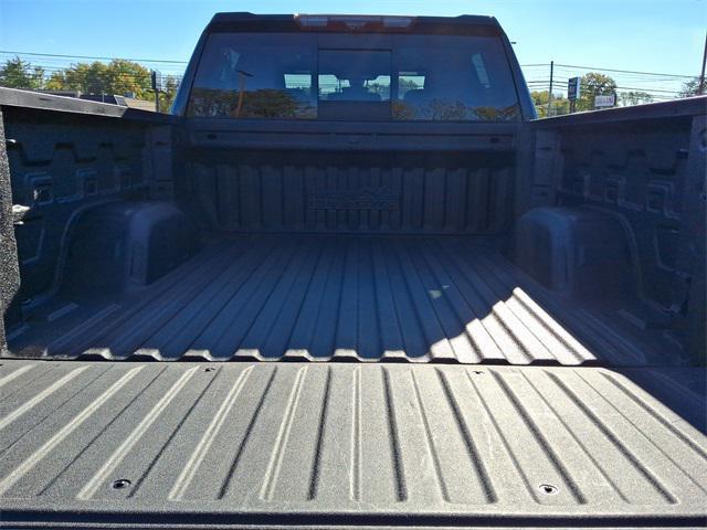 2020 Chevrolet Silverado 1500 4WD Crew Cab Short Bed High Country