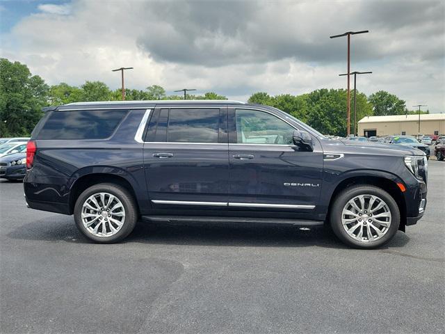 2023 GMC Yukon XL 4WD Denali