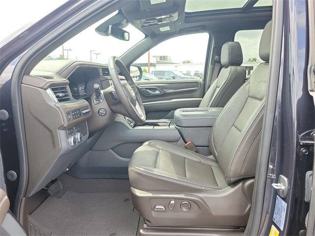 2023 GMC Yukon XL 4WD Denali