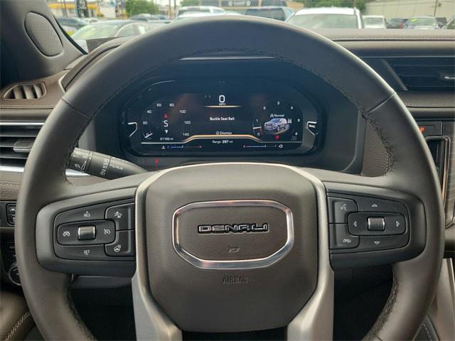 2023 GMC Yukon XL 4WD Denali