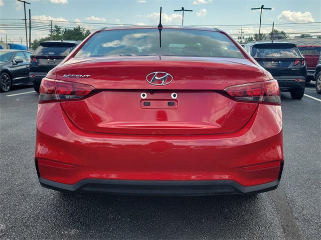 2022 Hyundai Accent SE