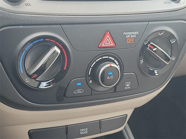 2022 Hyundai Accent SE