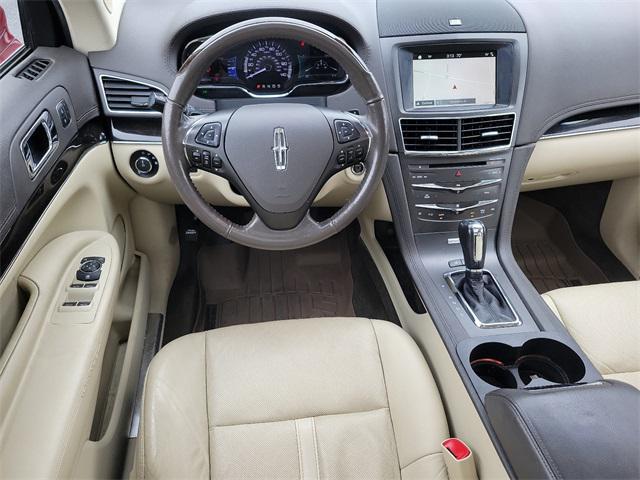 2018 Lincoln MKT Reserve