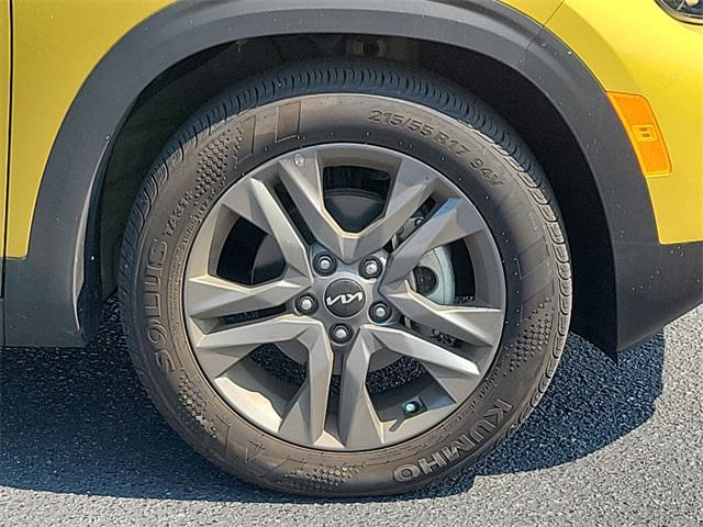 2023 Kia Seltos S