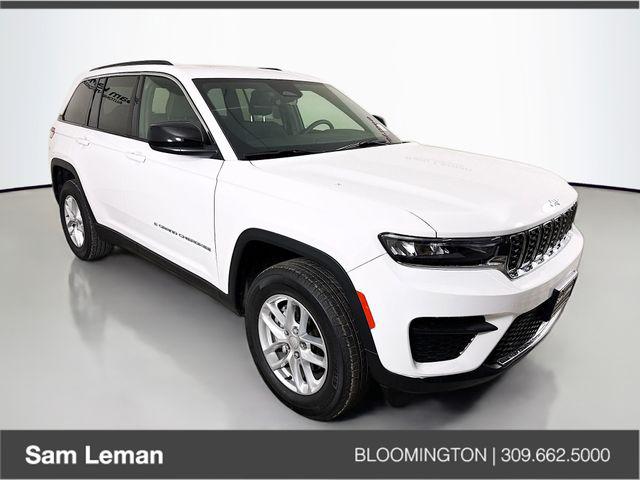 2025 Jeep Grand Cherokee GRAND CHEROKEE LAREDO X 4X4
