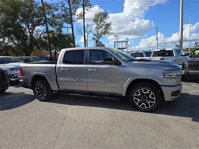 2025 RAM Ram 1500 RAM 1500 LARAMIE CREW CAB 4X4 57 BOX
