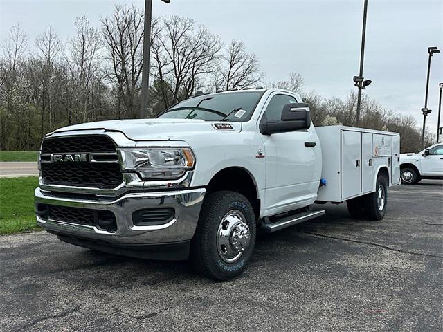 2024 RAM Ram 3500 Chassis Cab RAM 3500 TRADESMAN CHASSIS REGULAR CAB 4X4 84 CA