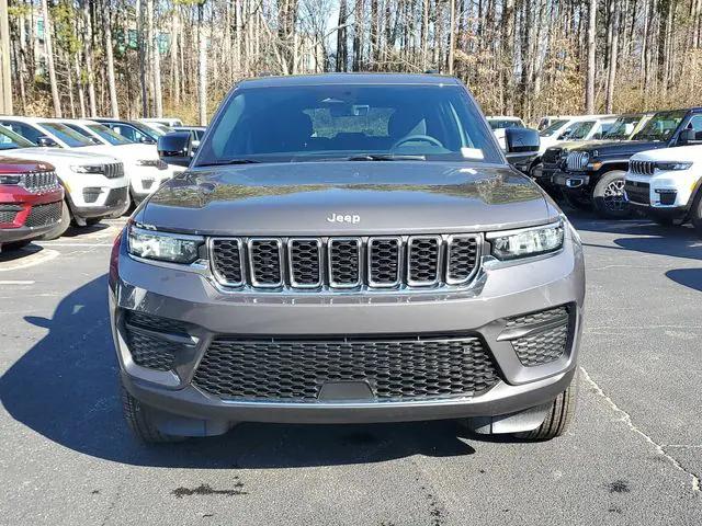 2025 Jeep Grand Cherokee GRAND CHEROKEE LAREDO X 4X2