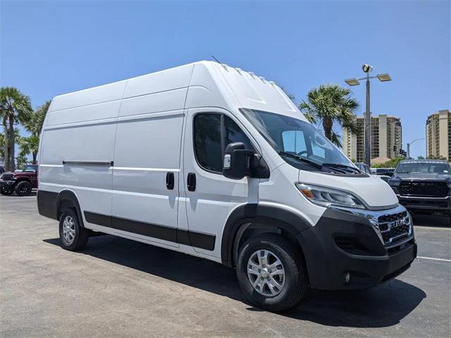2025 RAM Ram ProMaster RAM PROMASTER 3500 SLT CARGO VAN SUPER HIGH ROOF 159 WB EXT