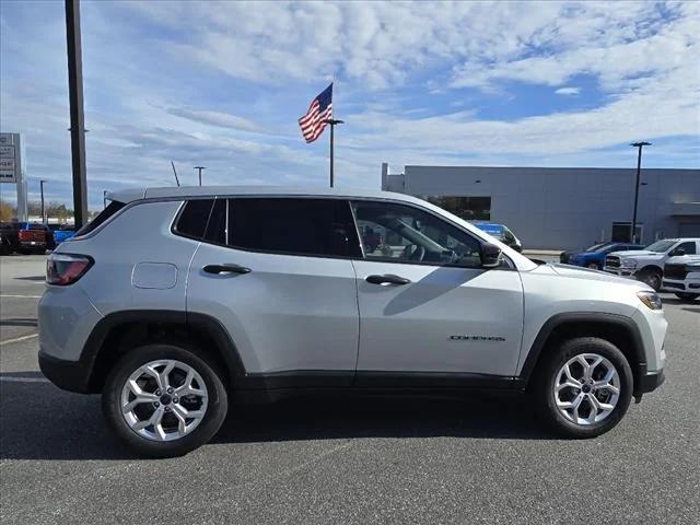 2025 Jeep Compass COMPASS SPORT 4X4