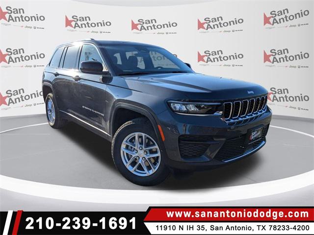 2025 Jeep Grand Cherokee GRAND CHEROKEE LAREDO X 4X2
