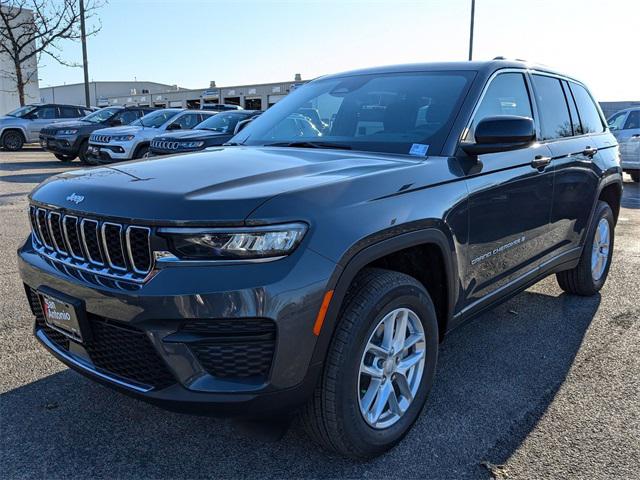 2025 Jeep Grand Cherokee GRAND CHEROKEE LAREDO X 4X2