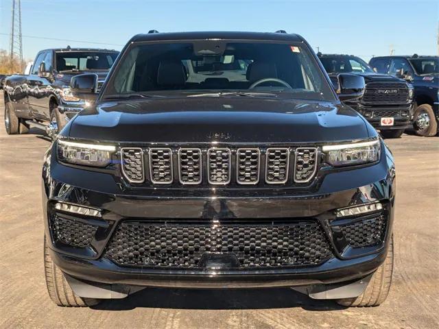 2025 Jeep Grand Cherokee GRAND CHEROKEE SUMMIT RESERVE 4X4