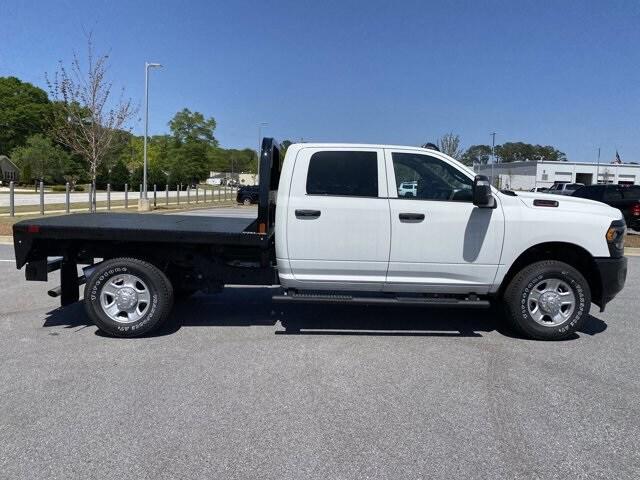 2024 RAM Ram 2500 RAM 2500 TRADESMAN CREW CAB 4X4 8 BOX
